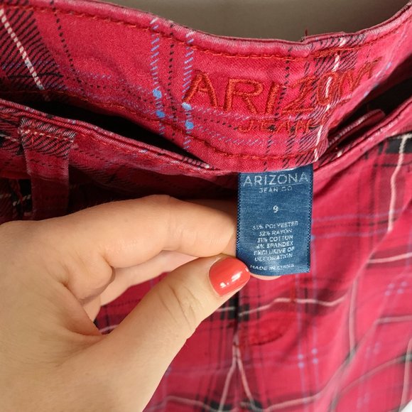 Arizona Red Blue Plaid Skinny Size 9 - Picture 3 of 3